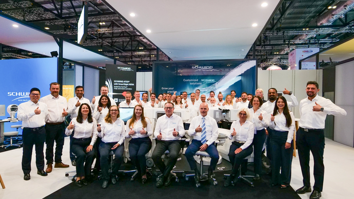 SCHWIND team photo at ESCRS 2026 in London