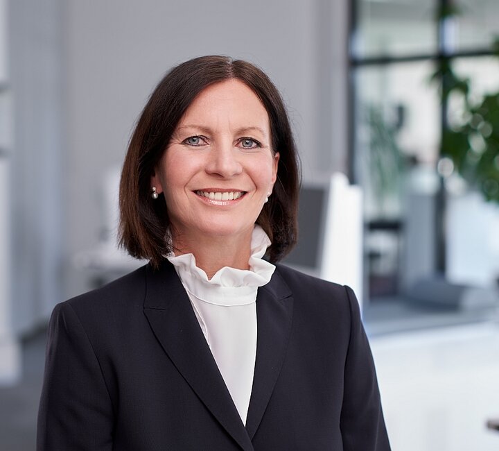 Mrs. Anja Segschneider, client | © SCHWIND eye-tech-solutions GmbH