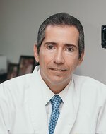 Dr. Cesar Carriazo von Clinica Carriazo aus Barranquilla