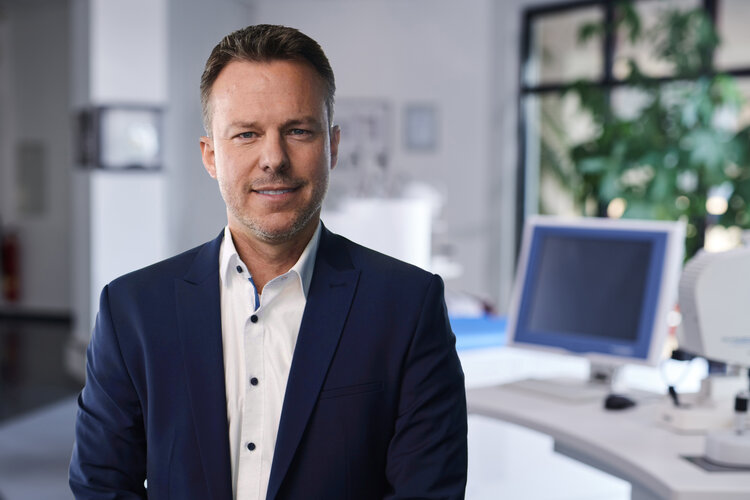 Lars Ederleh, Chief Sales & Marketing Officer Schwind eye-tech-solutions GmbH