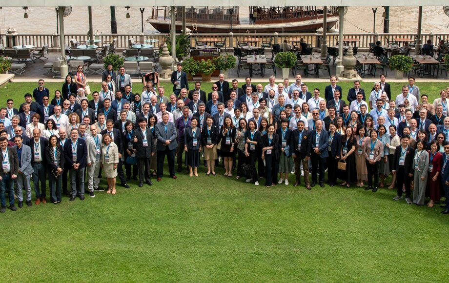 Gruppenfoto beim SCHWIND User Meeting in Bangkok 2025